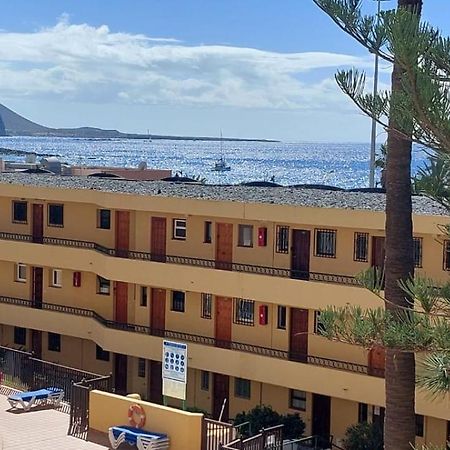 Firstline Apartment Los Cristianos Arona  Dış mekan fotoğraf