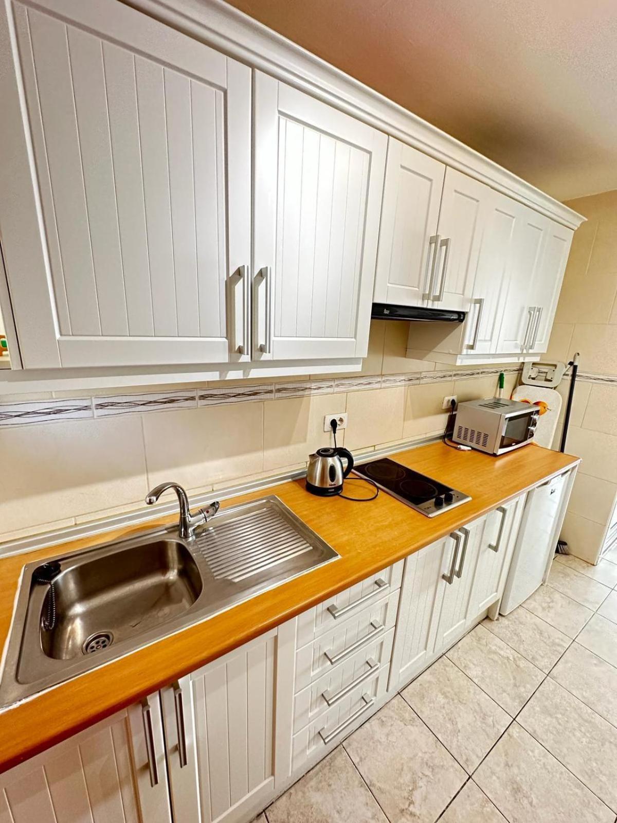 Firstline Apartment Los Cristianos Arona  Dış mekan fotoğraf