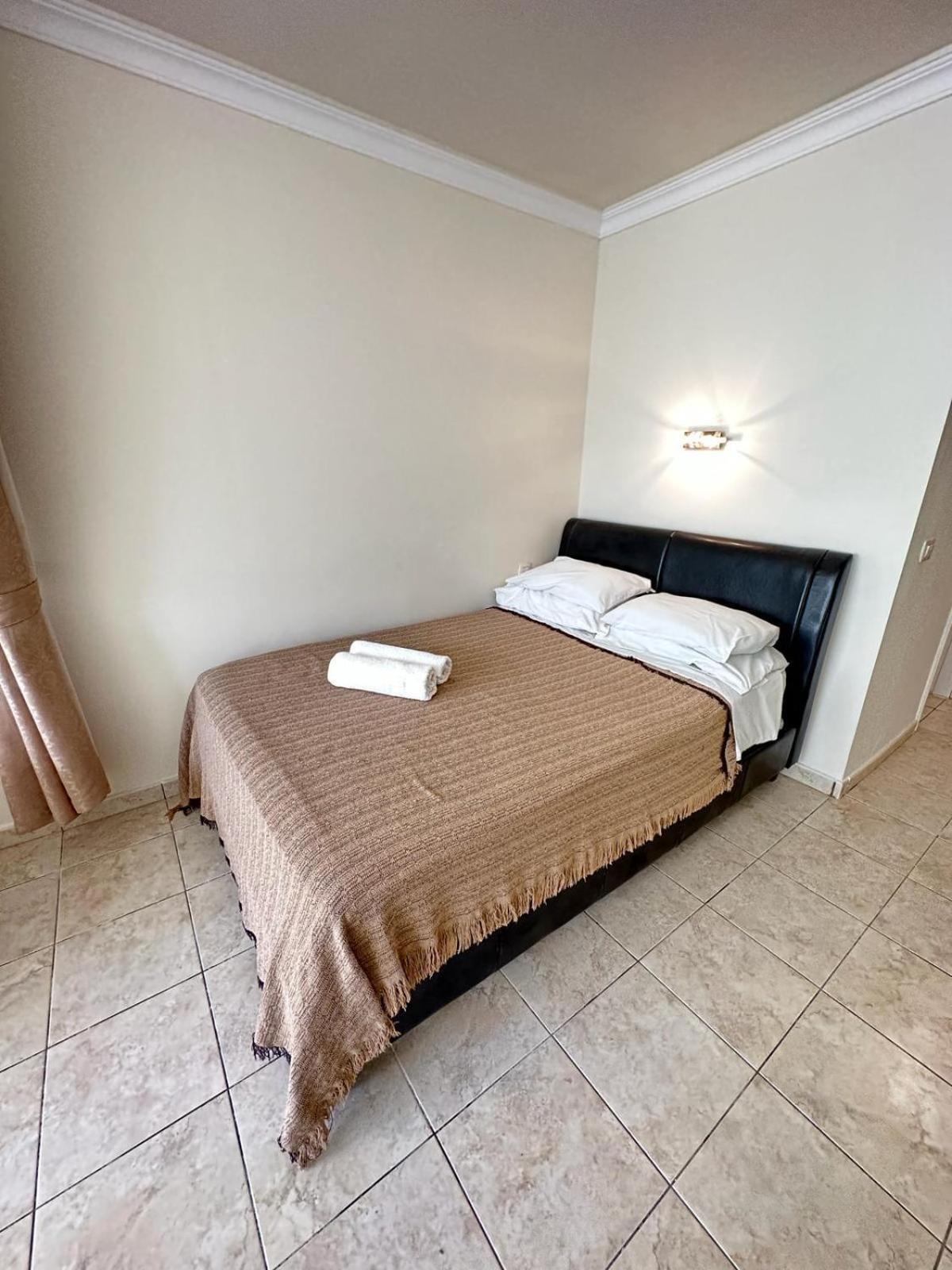 Firstline Apartment Los Cristianos Arona  Dış mekan fotoğraf