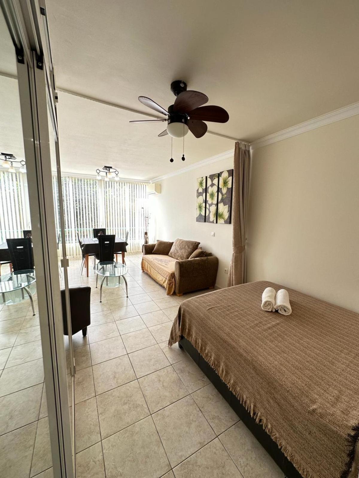 Firstline Apartment Los Cristianos Arona  Dış mekan fotoğraf