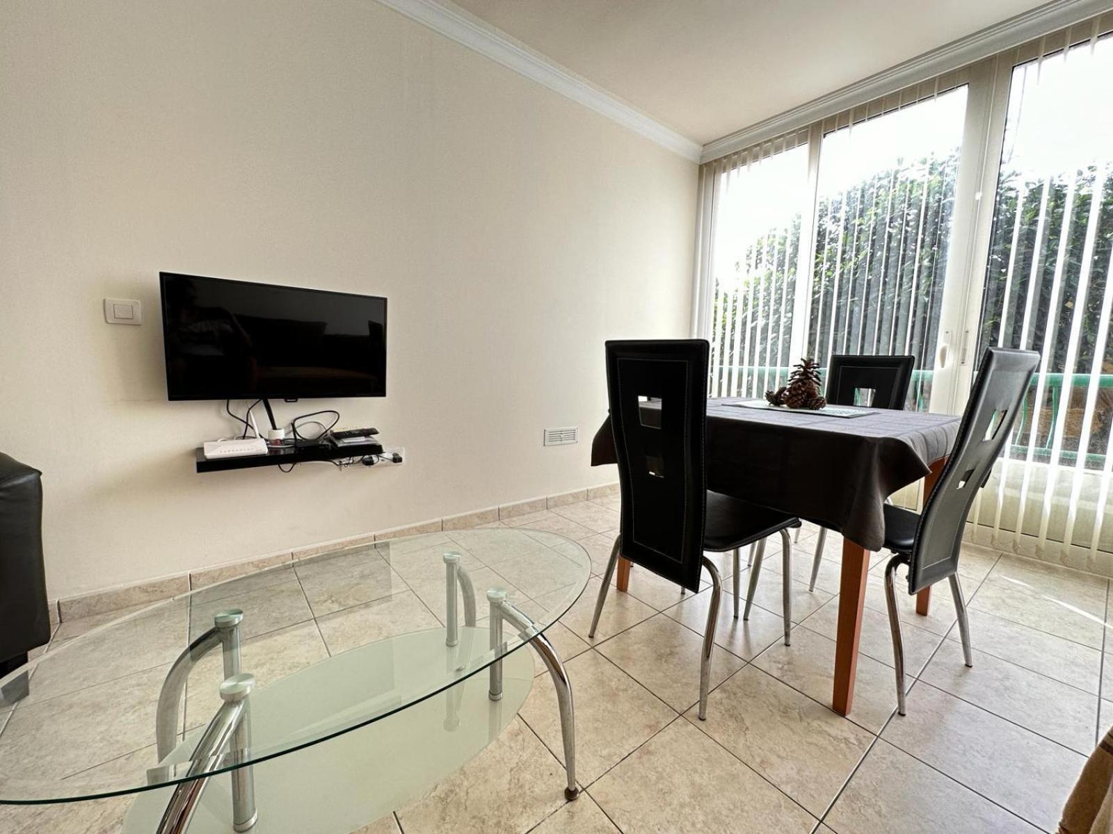 Firstline Apartment Los Cristianos Arona  Dış mekan fotoğraf