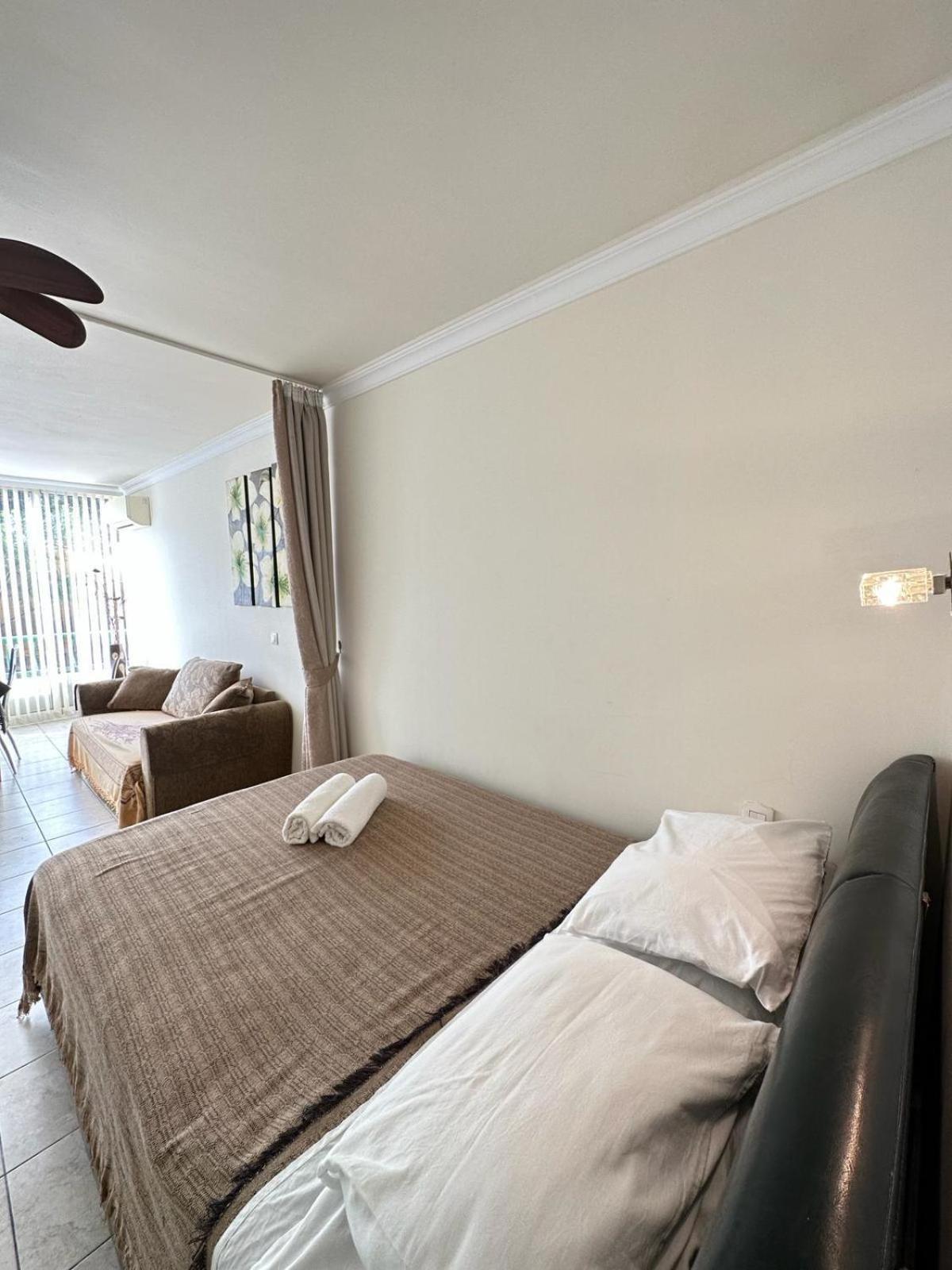 Firstline Apartment Los Cristianos Arona  Dış mekan fotoğraf